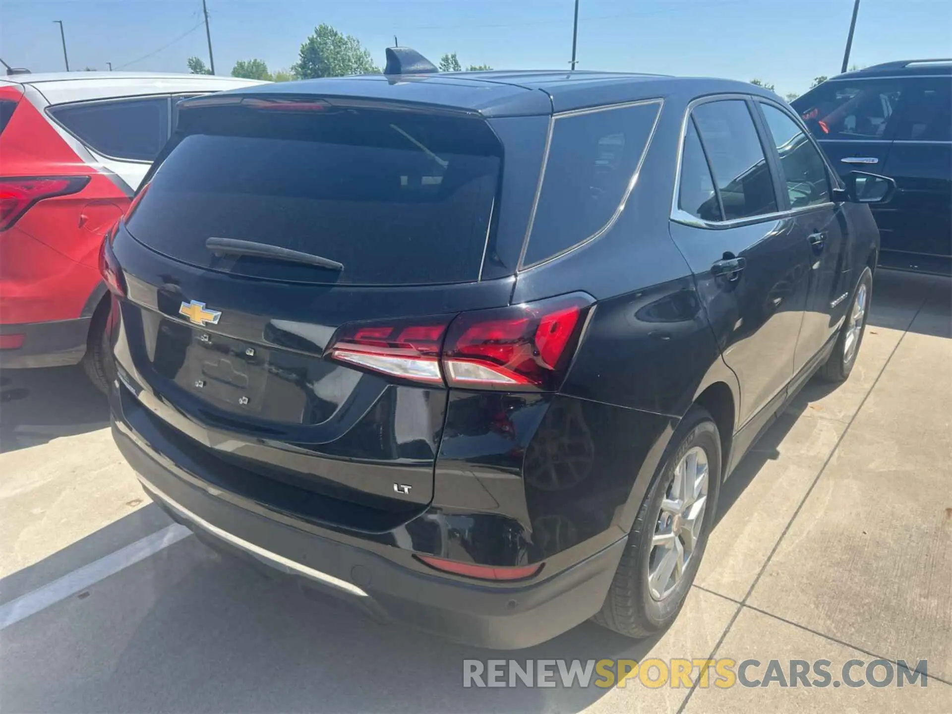 7 Photograph of a damaged car 3GNAXJEG7PL252733 CHEVROLET EQUINOX 2023