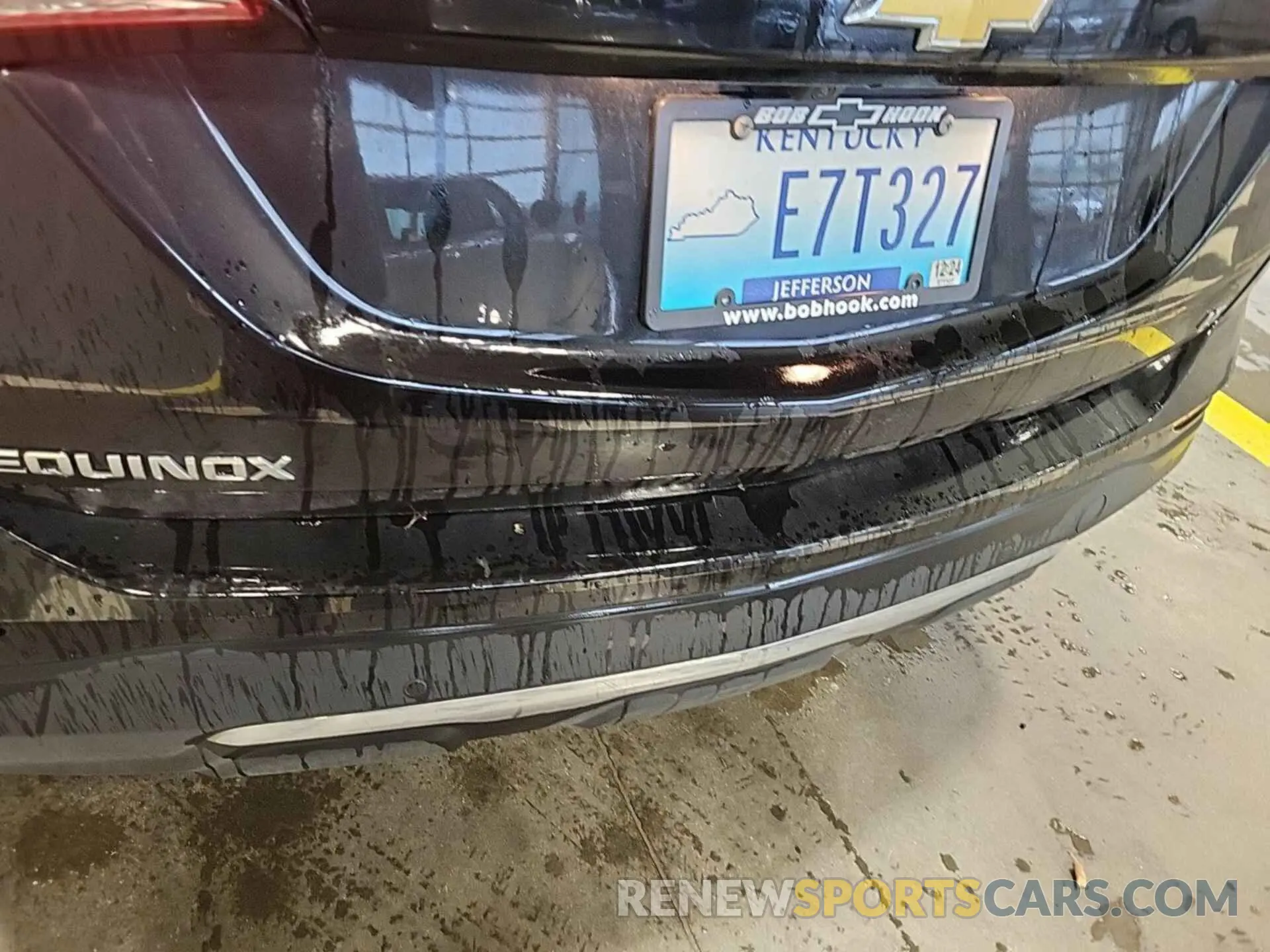 8 Photograph of a damaged car 3GNAXJEG8PL106924 CHEVROLET EQUINOX 2023