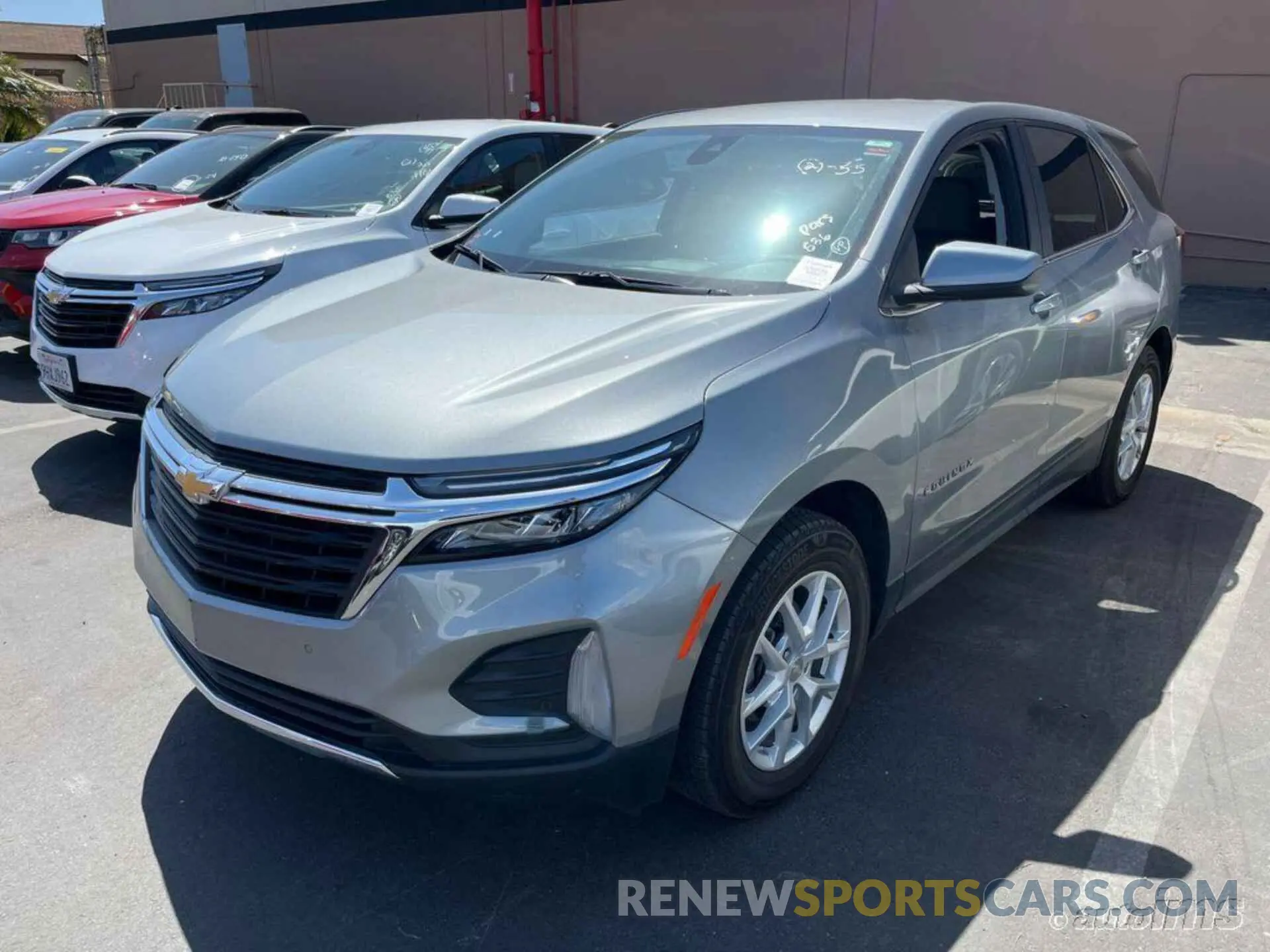 5 Photograph of a damaged car 3GNAXJEG8PL125330 CHEVROLET EQUINOX 2023
