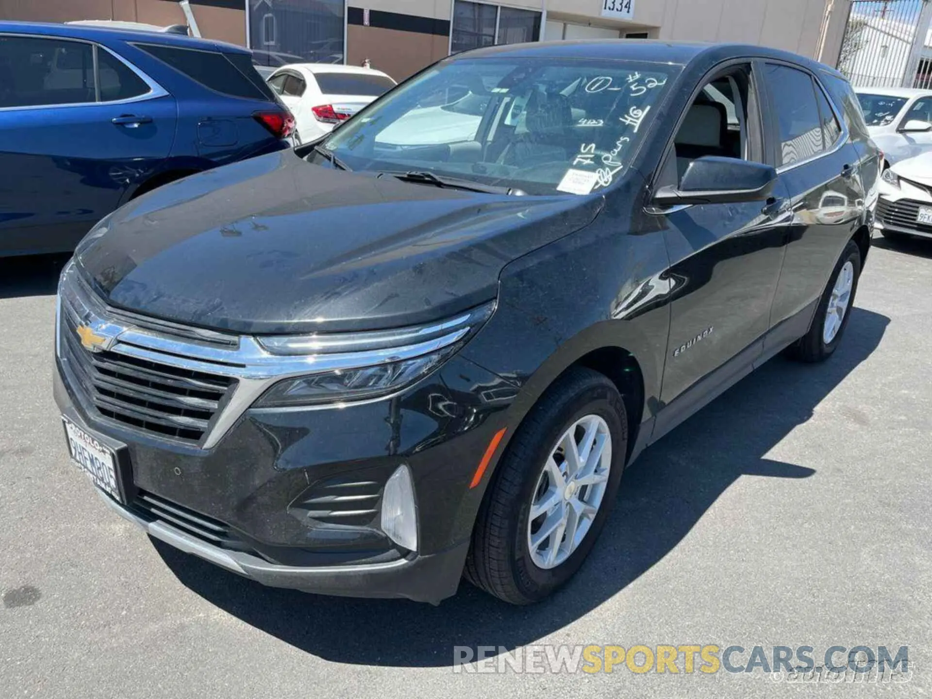 6 Photograph of a damaged car 3GNAXJEG8PL239019 CHEVROLET EQUINOX 2023
