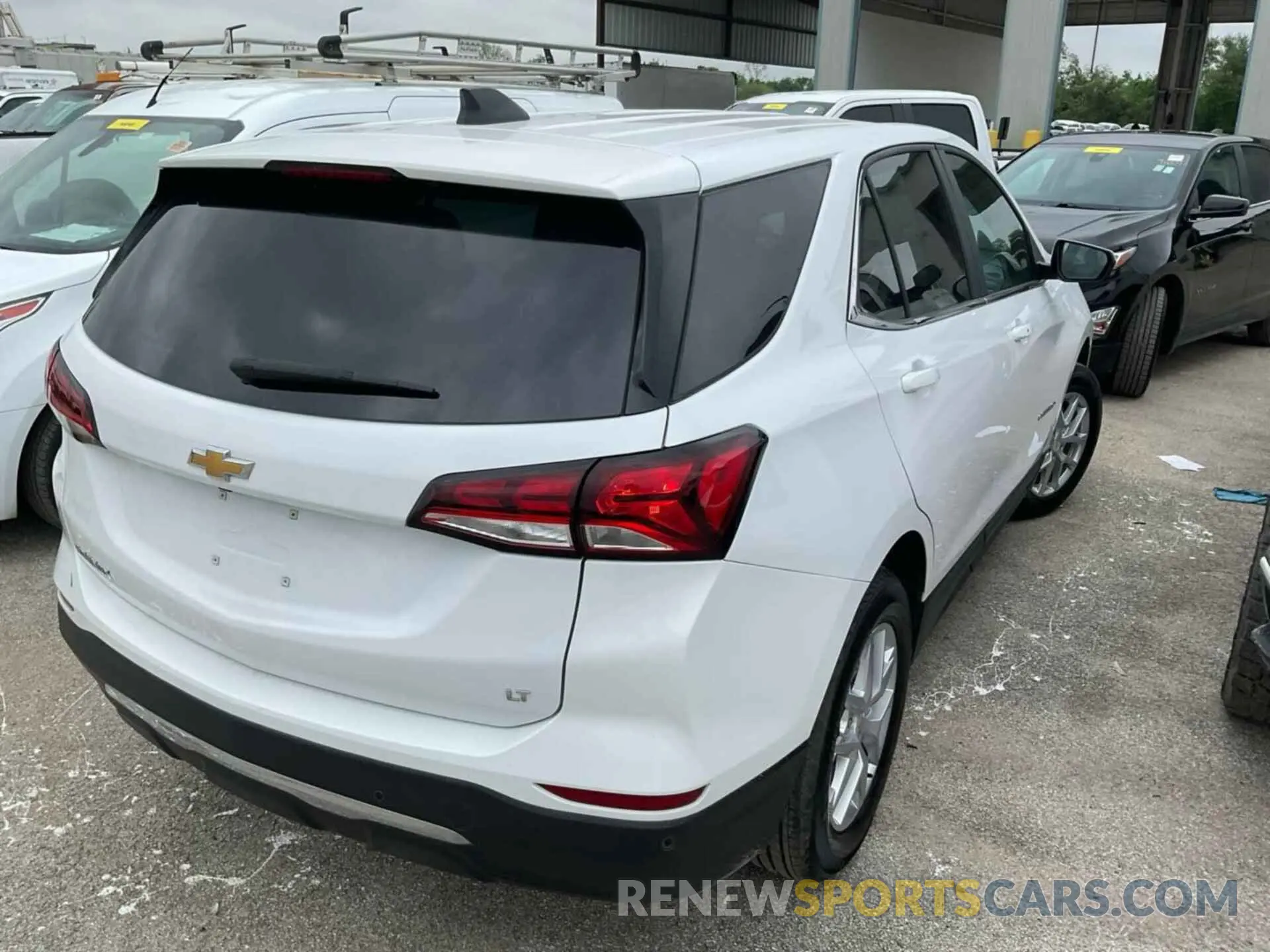 21 Photograph of a damaged car 3GNAXJEG9PL112540 CHEVROLET EQUINOX 2023