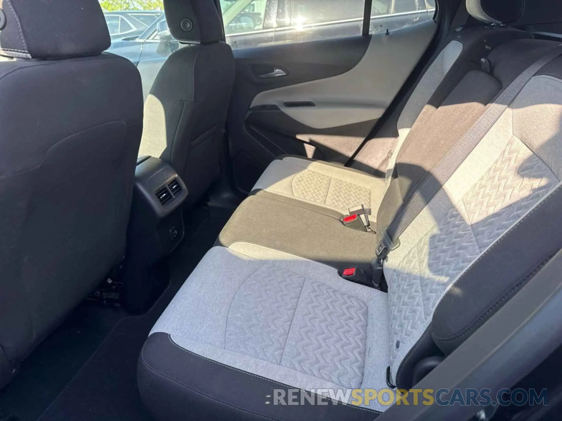 17 Photograph of a damaged car 3GNAXJEG9PL125689 CHEVROLET EQUINOX 2023