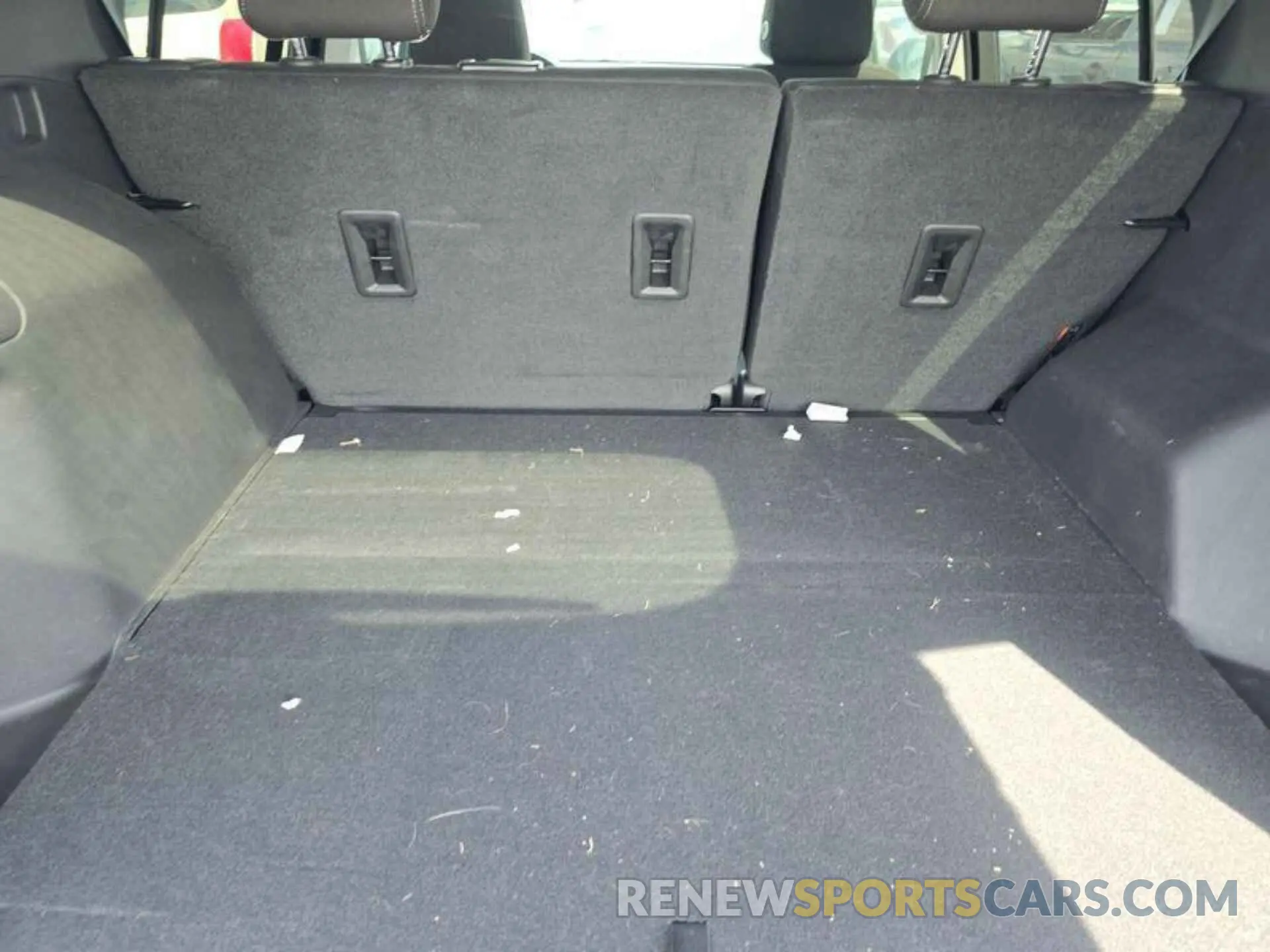 8 Photograph of a damaged car 3GNAXJEGXPL106570 CHEVROLET EQUINOX 2023