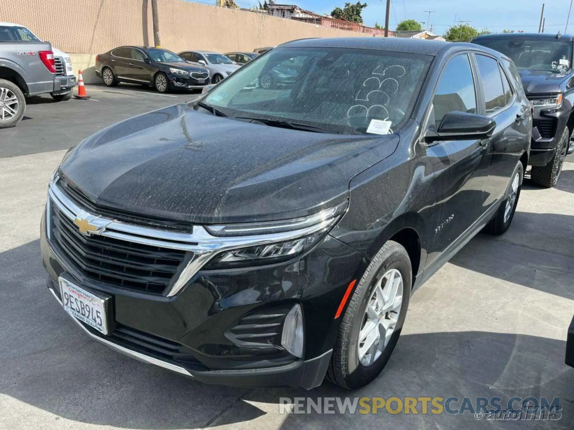 6 Photograph of a damaged car 3GNAXJEGXPL113535 CHEVROLET EQUINOX 2023