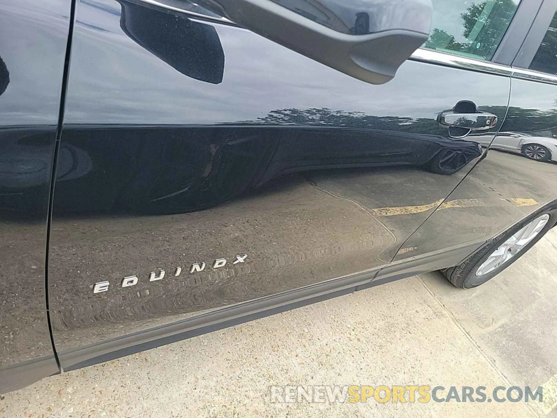 13 Photograph of a damaged car 3GNAXJEGXPL118072 CHEVROLET EQUINOX 2023