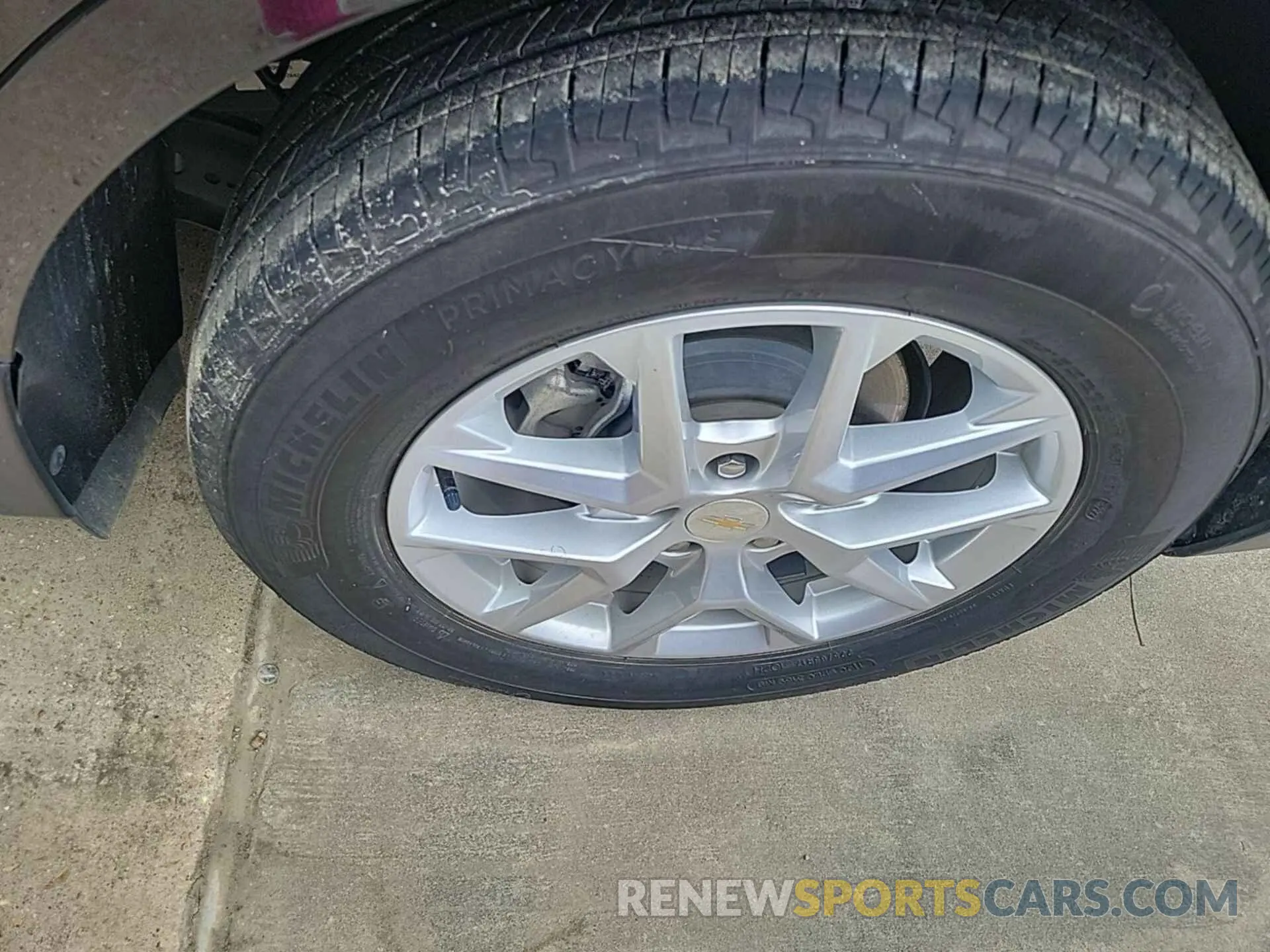18 Photograph of a damaged car 3GNAXJEGXPL118072 CHEVROLET EQUINOX 2023