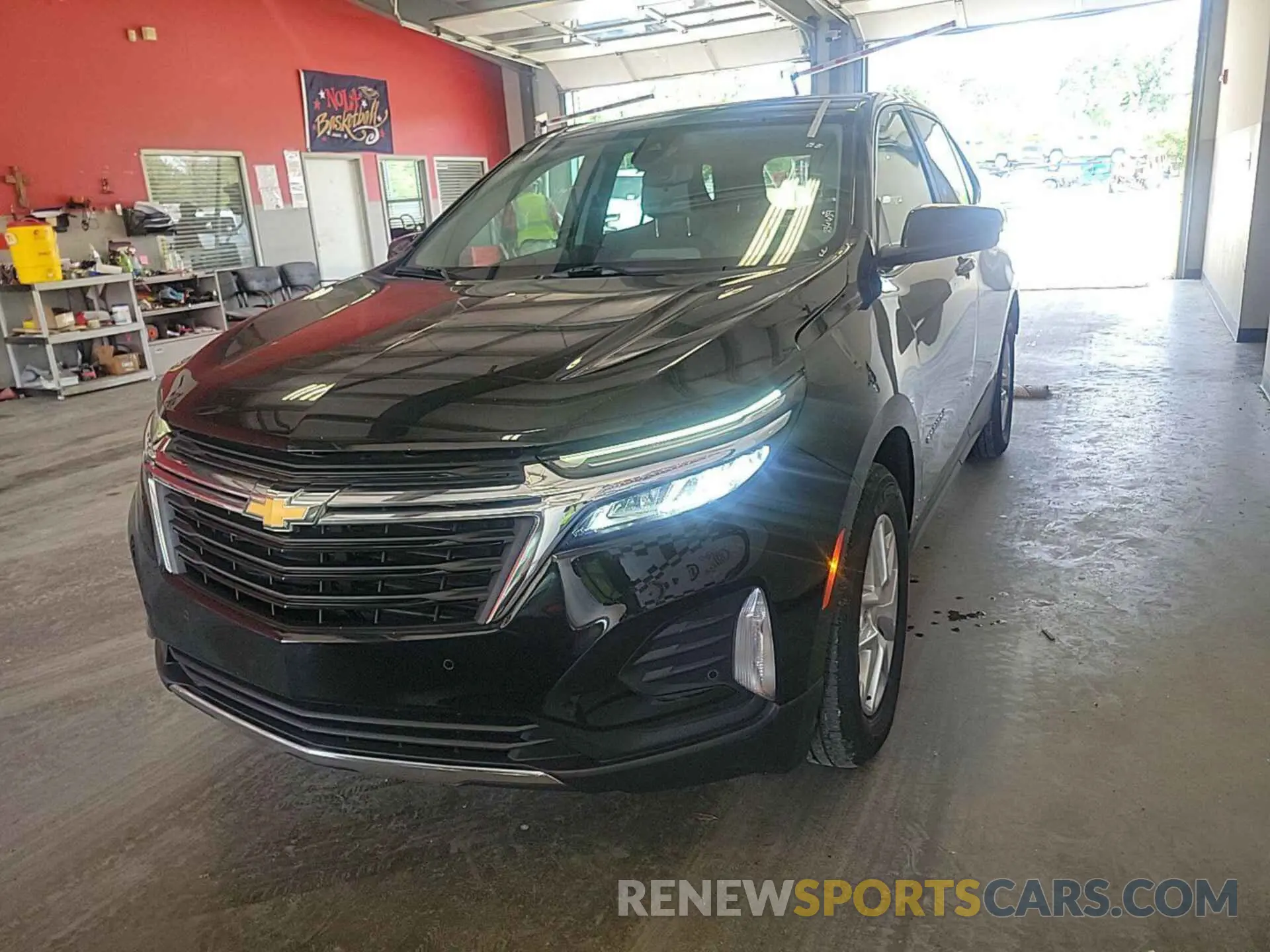 22 Photograph of a damaged car 3GNAXJEGXPL118072 CHEVROLET EQUINOX 2023