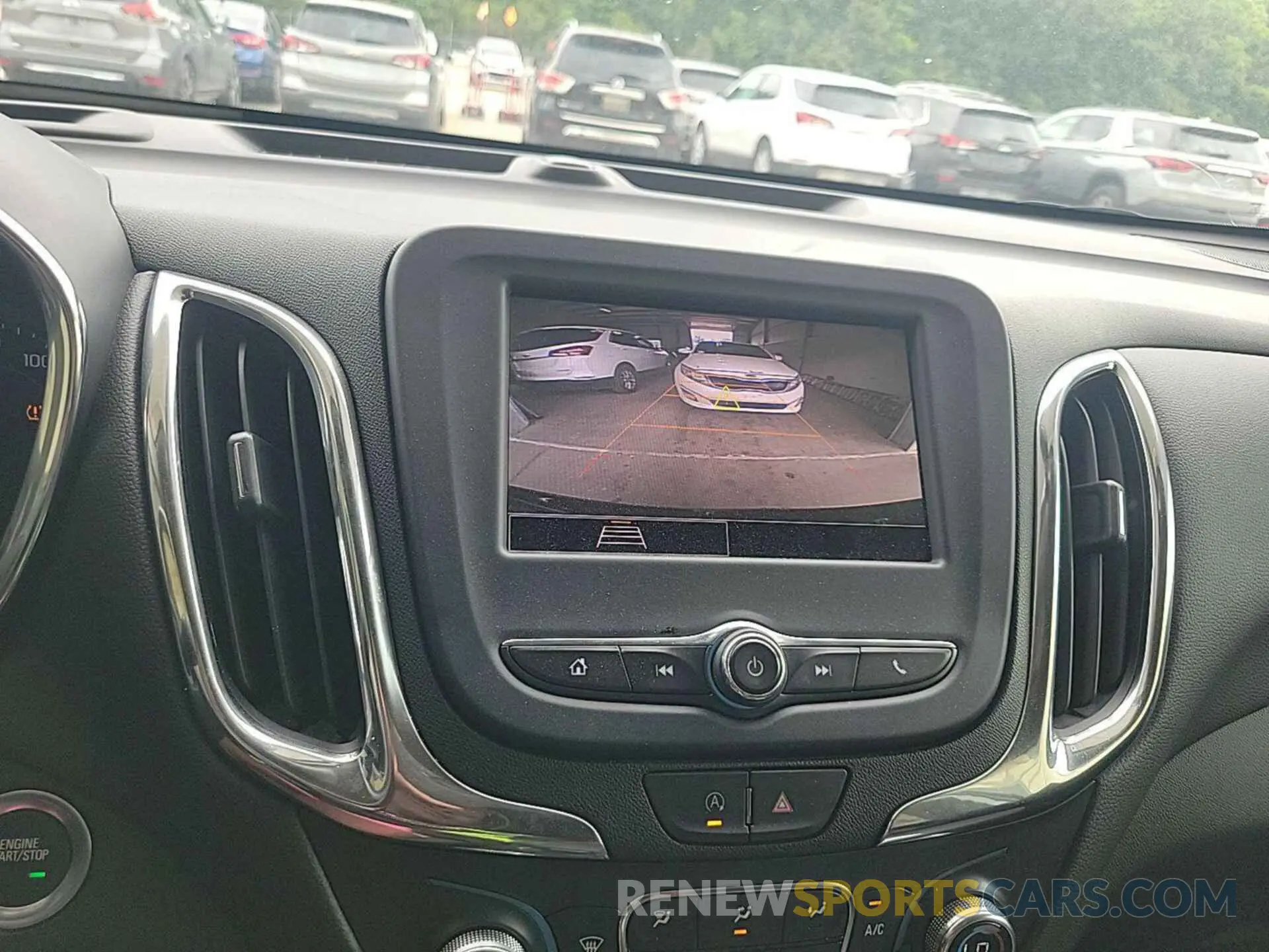 18 Photograph of a damaged car 3GNAXJEGXPL118086 CHEVROLET EQUINOX 2023