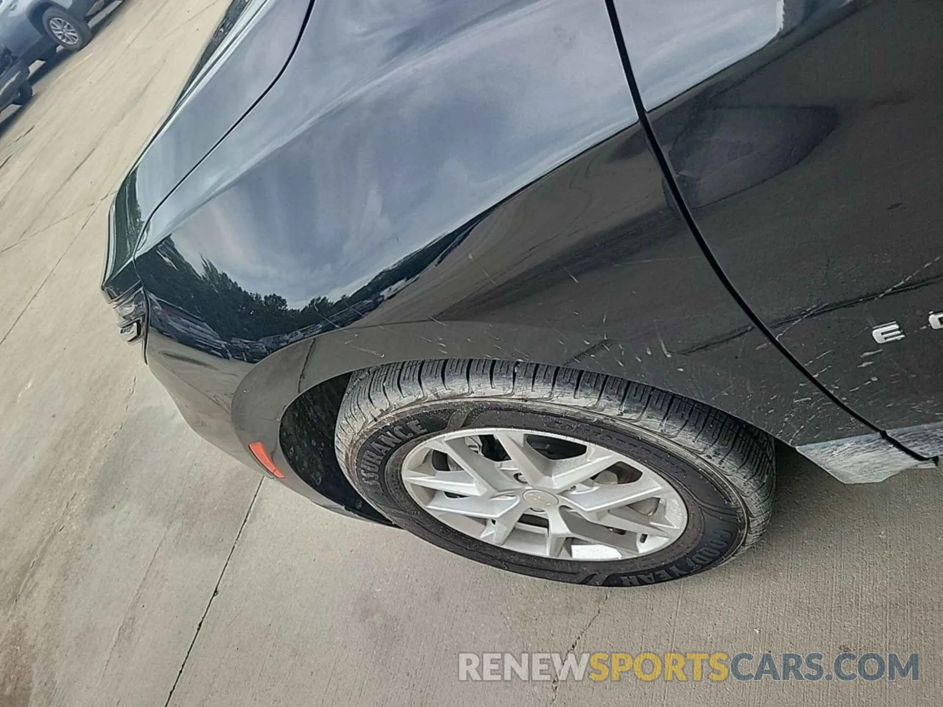 28 Photograph of a damaged car 3GNAXJEGXPL118086 CHEVROLET EQUINOX 2023