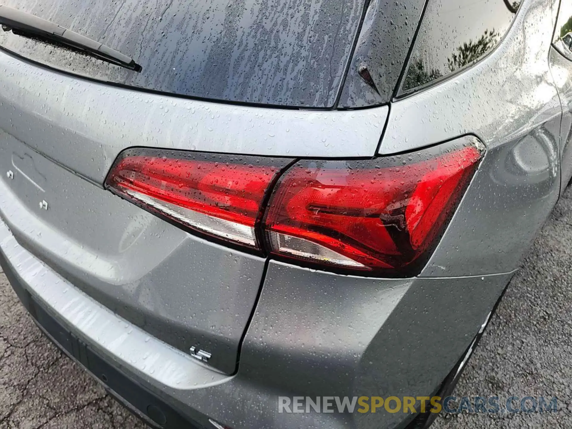 27 Photograph of a damaged car 3GNAXJEGXPL124762 CHEVROLET EQUINOX 2023
