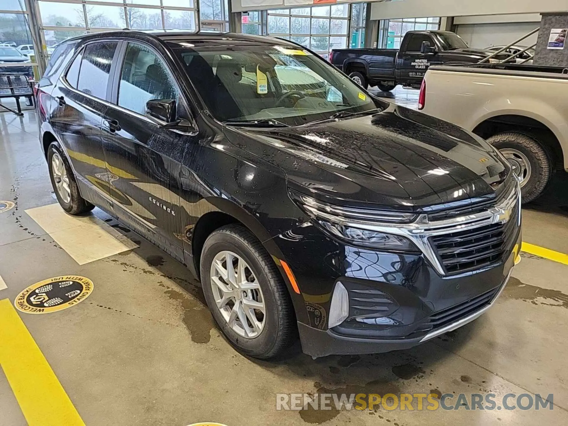 17 Photograph of a damaged car 3GNAXJEGXPL252919 CHEVROLET EQUINOX 2023