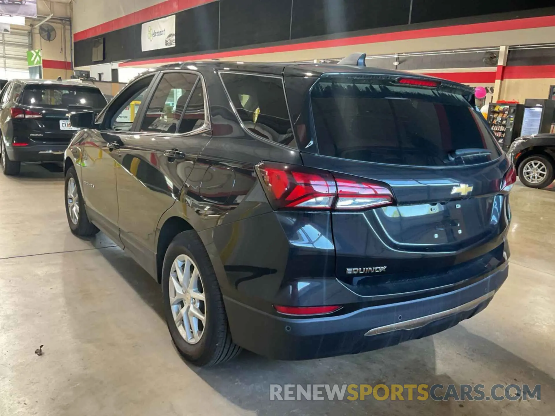 18 Photograph of a damaged car 3GNAXJEGXPL261491 CHEVROLET EQUINOX 2023