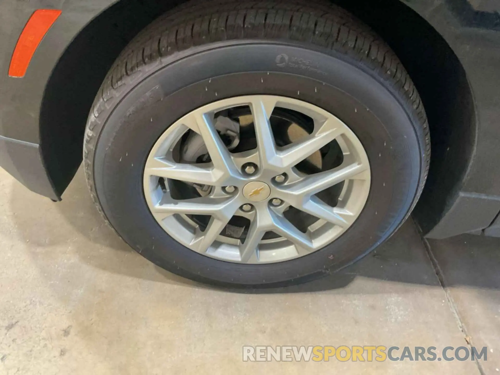 6 Photograph of a damaged car 3GNAXJEGXPL261491 CHEVROLET EQUINOX 2023