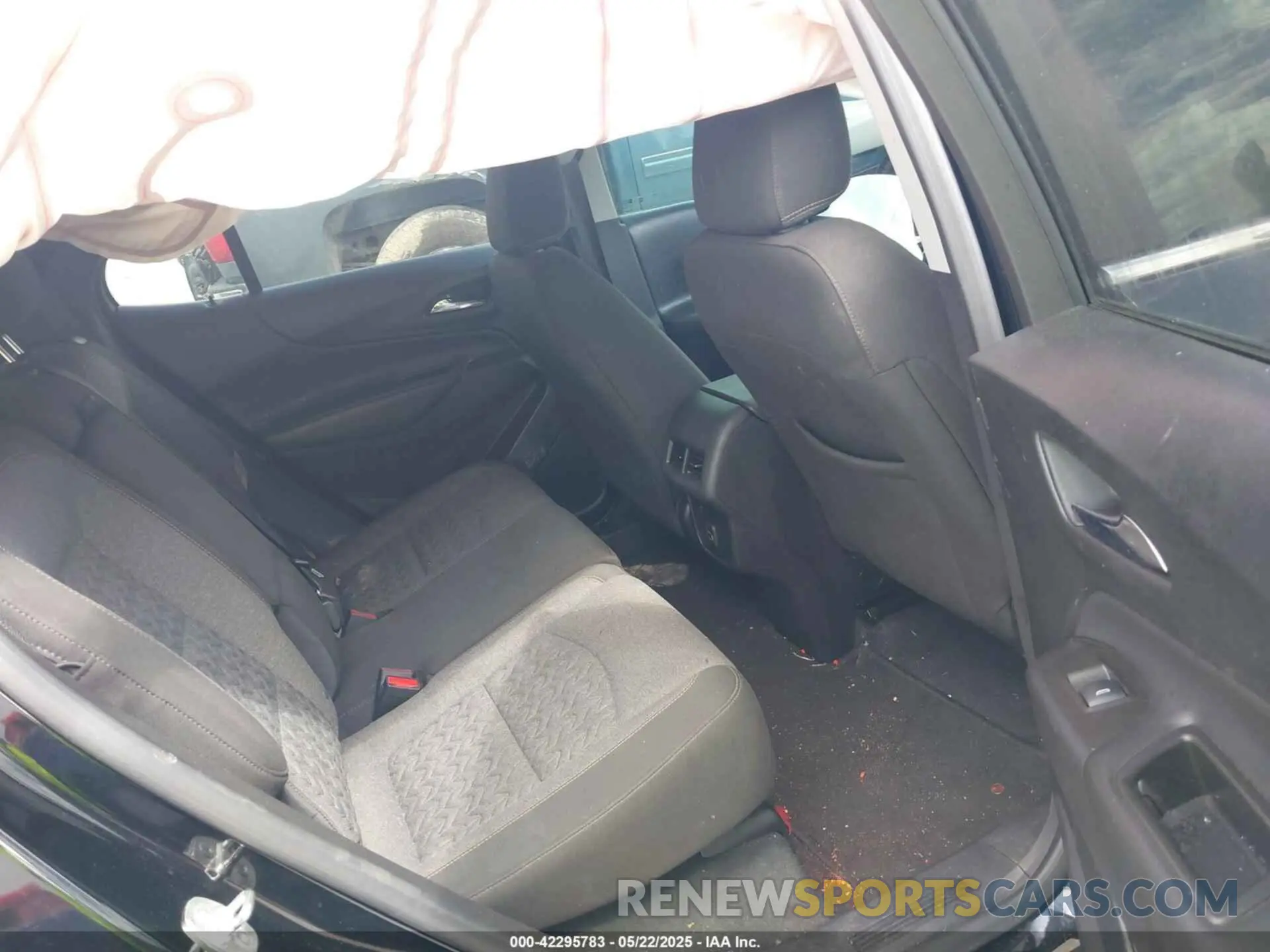 8 Photograph of a damaged car 3GNAXKEG0PL229719 CHEVROLET EQUINOX 2023