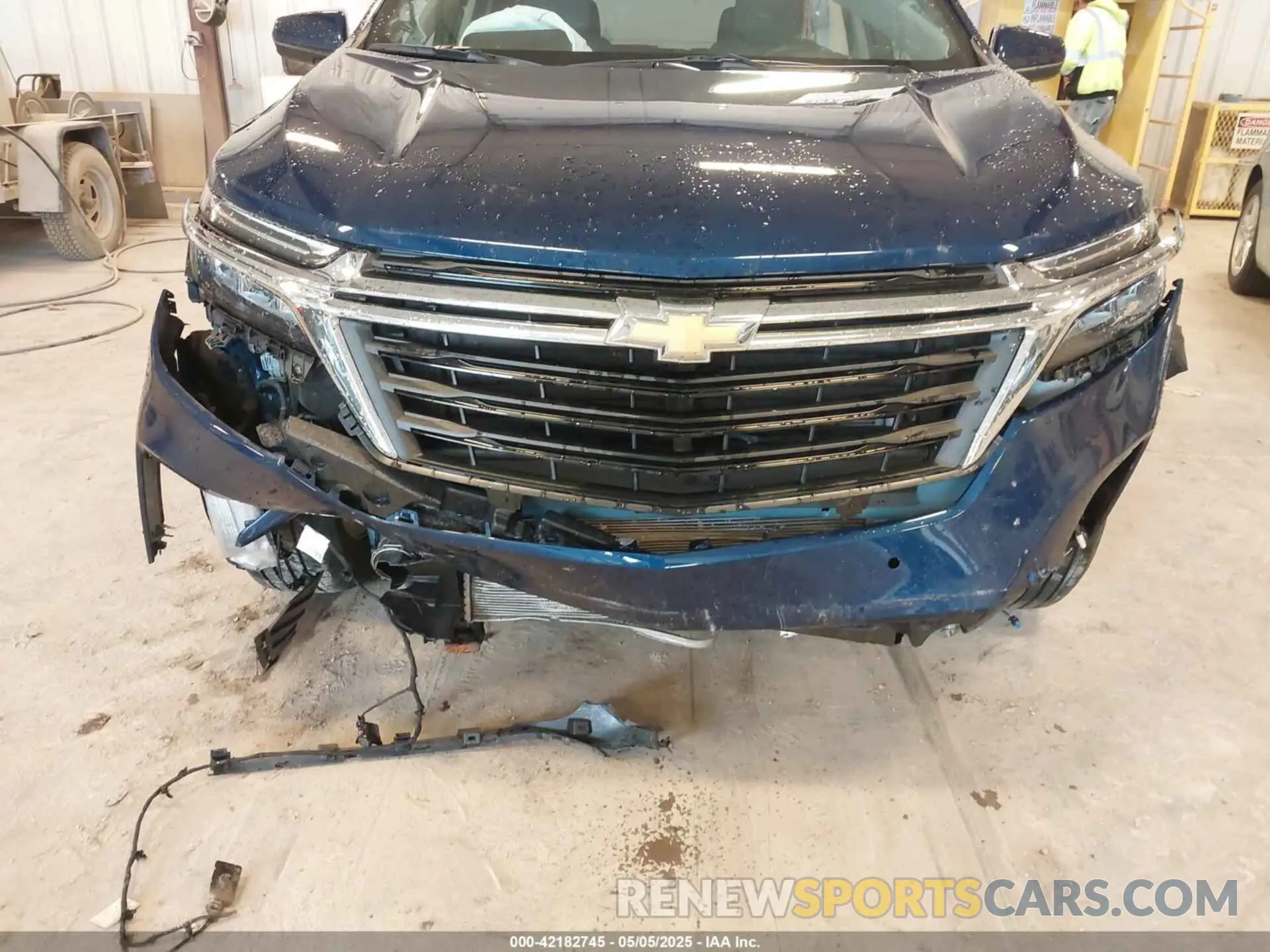 6 Photograph of a damaged car 3GNAXKEG0PS137130 CHEVROLET EQUINOX 2023