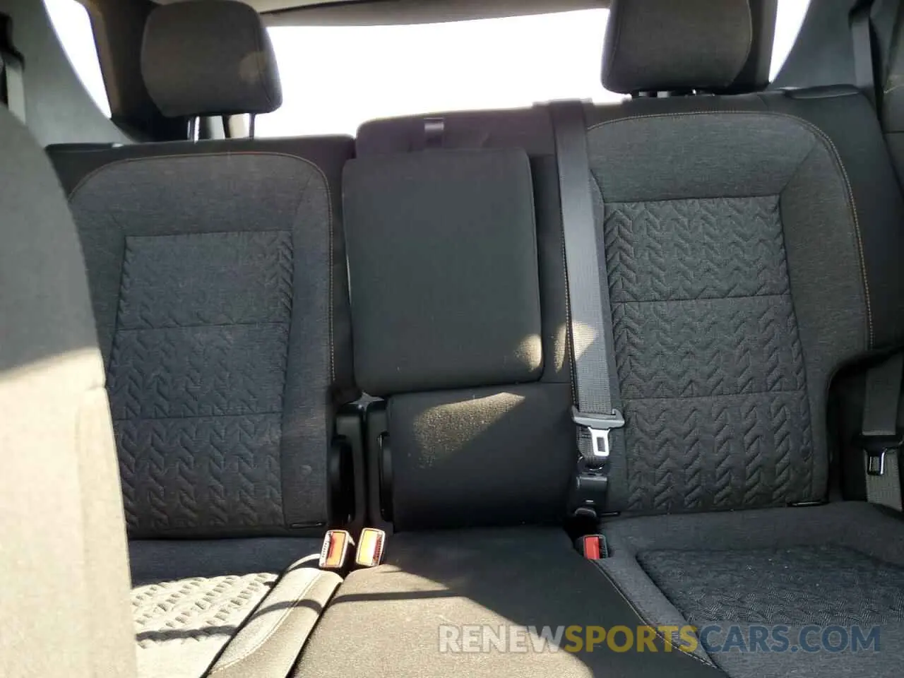 10 Photograph of a damaged car 3GNAXKEG0PS156762 CHEVROLET EQUINOX 2023