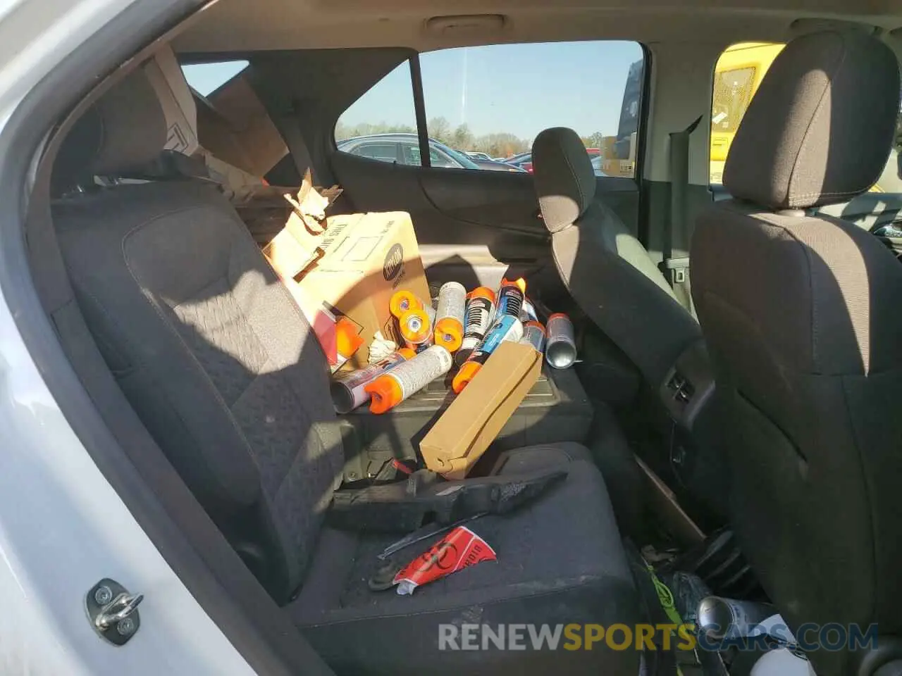 10 Photograph of a damaged car 3GNAXKEG0PS187638 CHEVROLET EQUINOX 2023