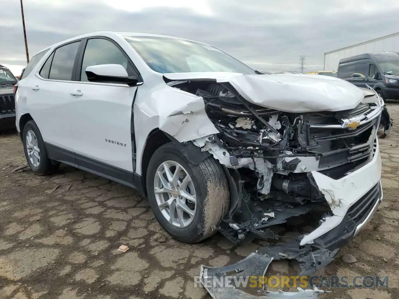4 Photograph of a damaged car 3GNAXKEG1PL104762 CHEVROLET EQUINOX 2023