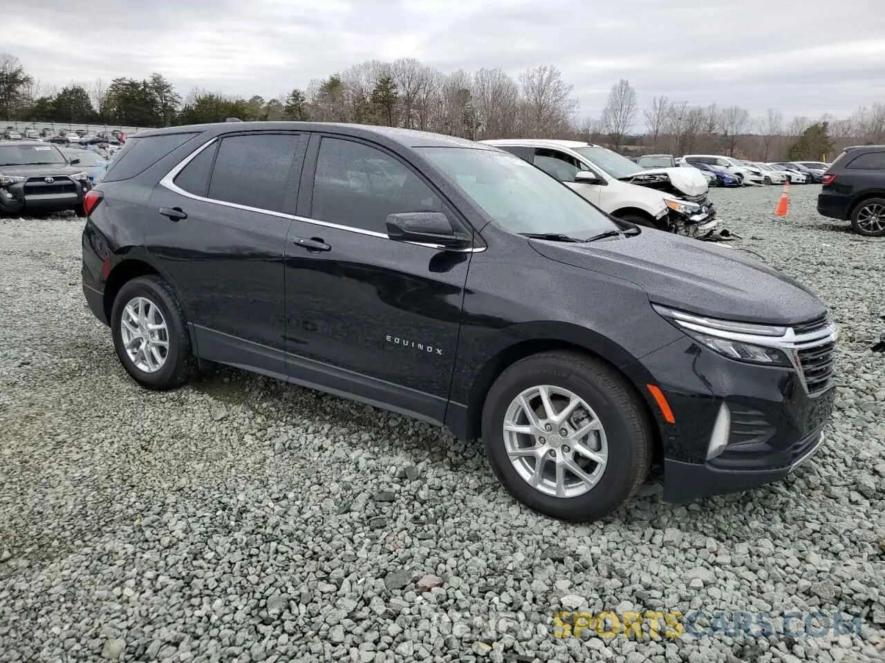 4 Photograph of a damaged car 3GNAXKEG1PL228501 CHEVROLET EQUINOX 2023