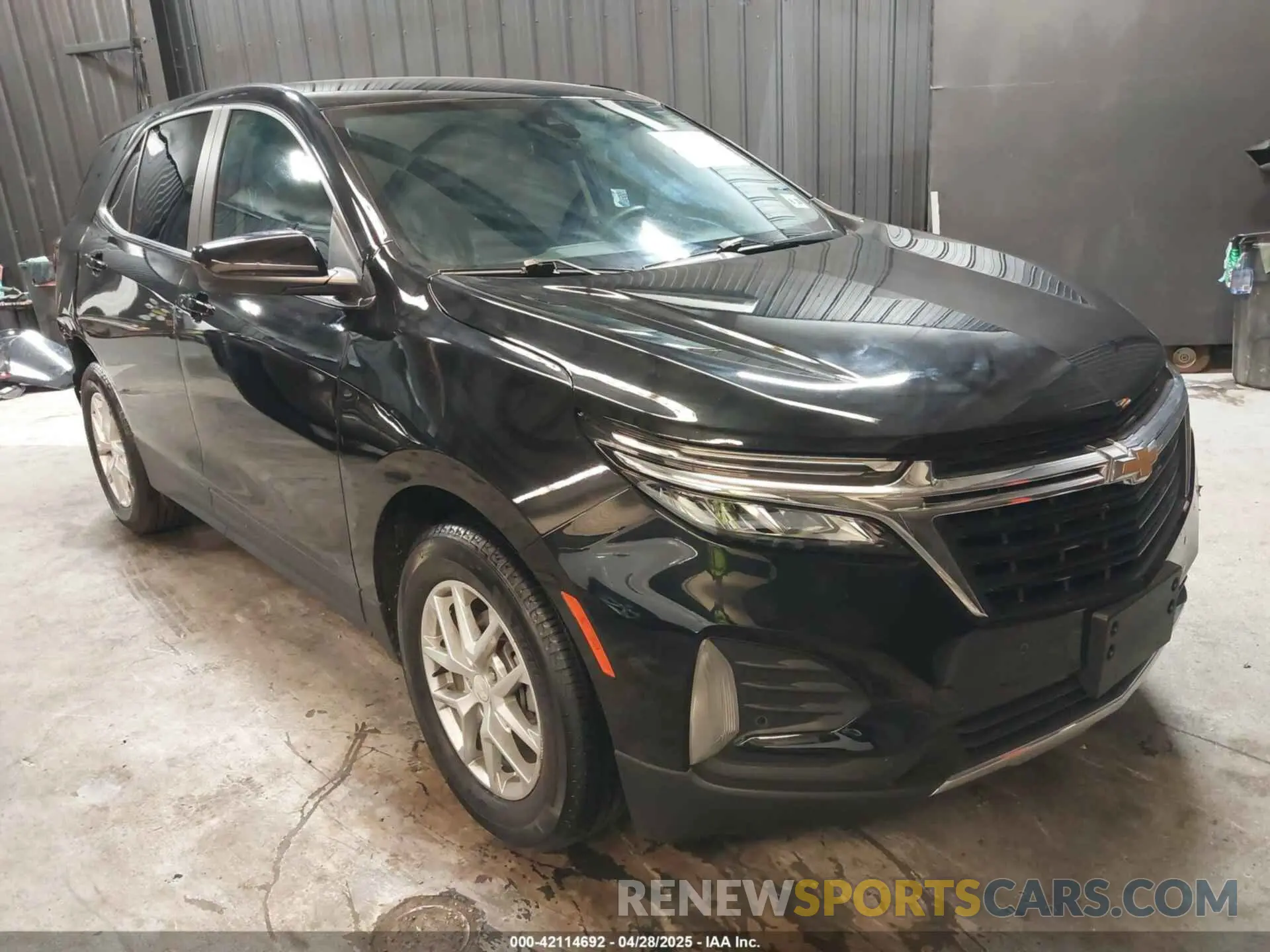 1 Photograph of a damaged car 3GNAXKEG1PL242463 CHEVROLET EQUINOX 2023