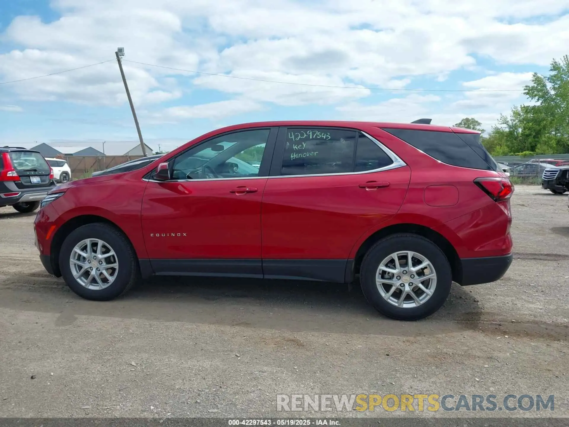 14 Photograph of a damaged car 3GNAXKEG1PS197840 CHEVROLET EQUINOX 2023