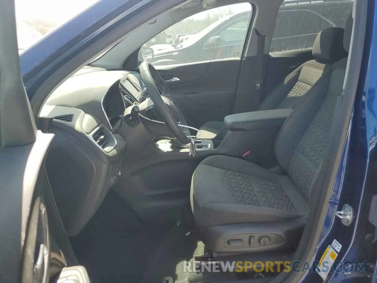 7 Photograph of a damaged car 3GNAXKEG2PL110005 CHEVROLET EQUINOX 2023