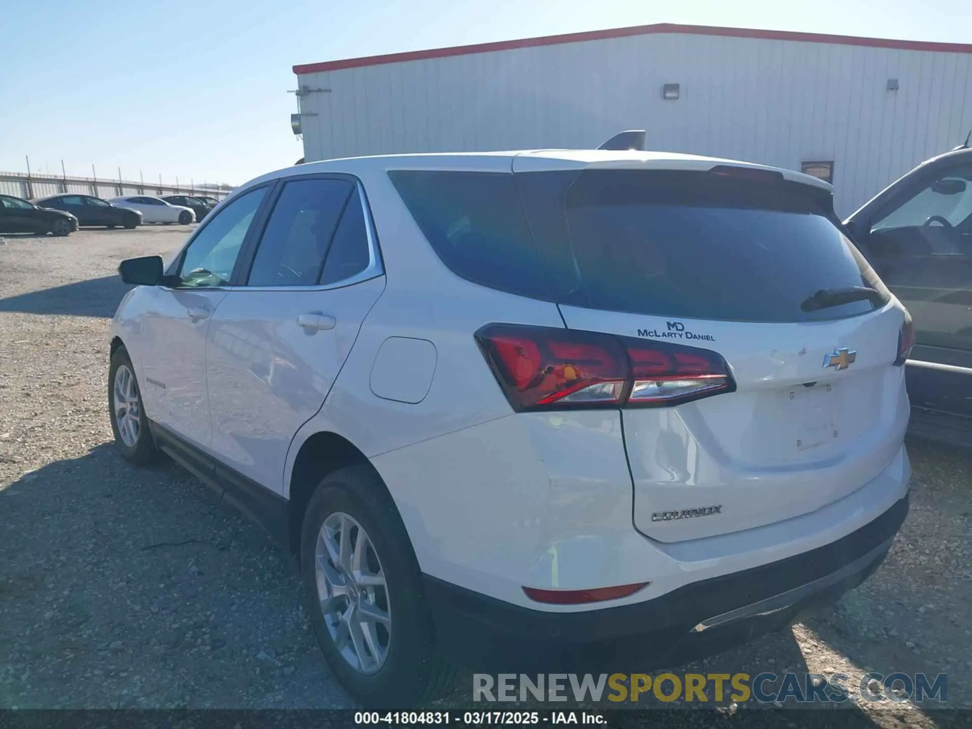 3 Photograph of a damaged car 3GNAXKEG2PL118556 CHEVROLET EQUINOX 2023