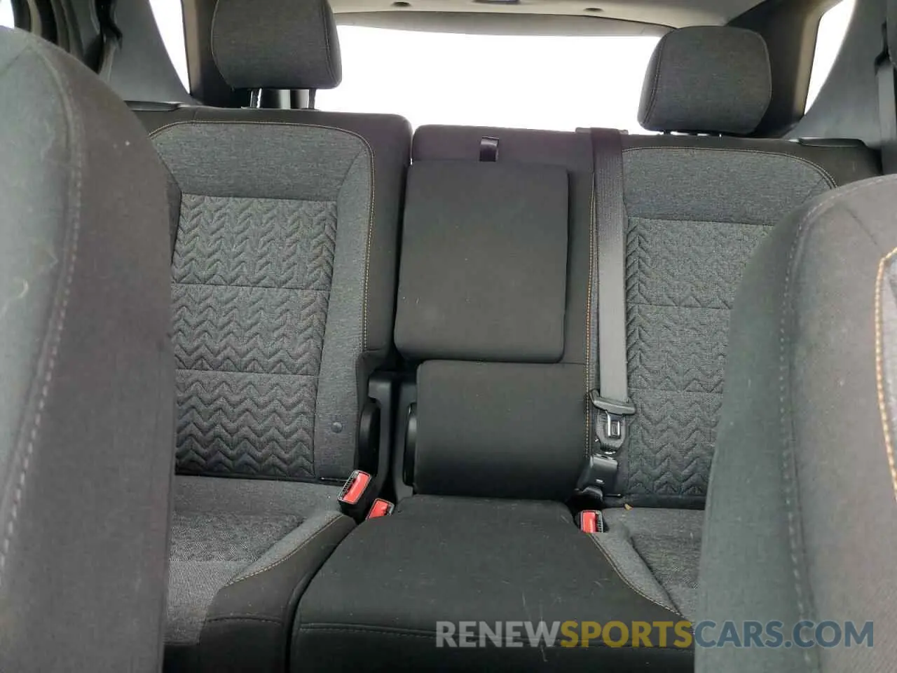 10 Photograph of a damaged car 3GNAXKEG2PS203693 CHEVROLET EQUINOX 2023