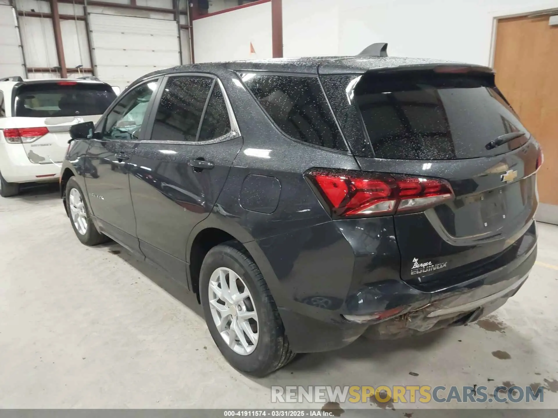 3 Photograph of a damaged car 3GNAXKEG3PS113985 CHEVROLET EQUINOX 2023