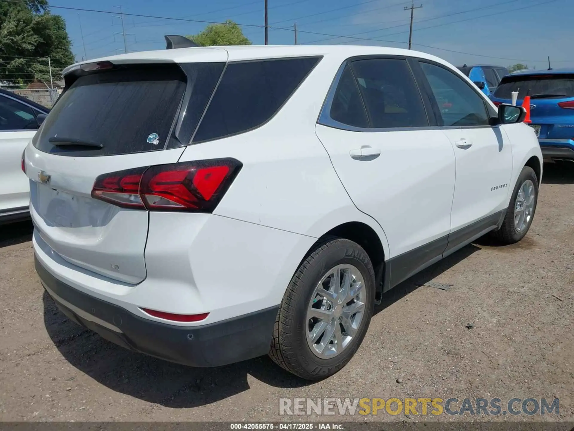 4 Photograph of a damaged car 3GNAXKEG3PS124856 CHEVROLET EQUINOX 2023