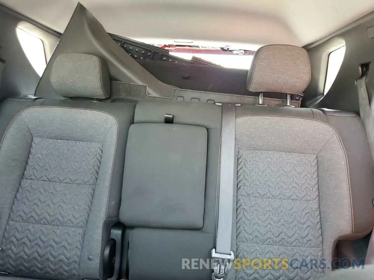 10 Photograph of a damaged car 3GNAXKEG4PL146486 CHEVROLET EQUINOX 2023