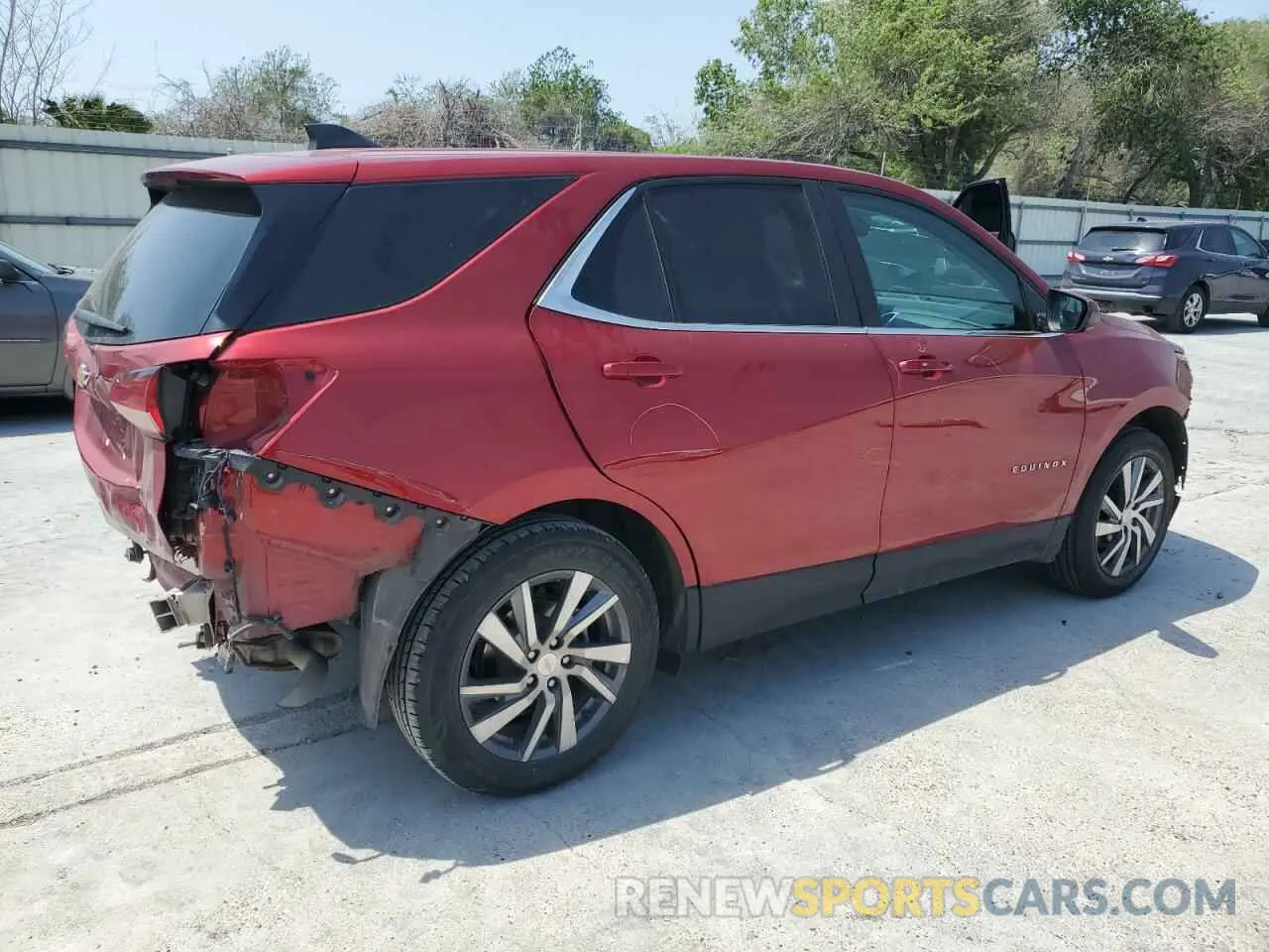 3 Photograph of a damaged car 3GNAXKEG4PL146486 CHEVROLET EQUINOX 2023