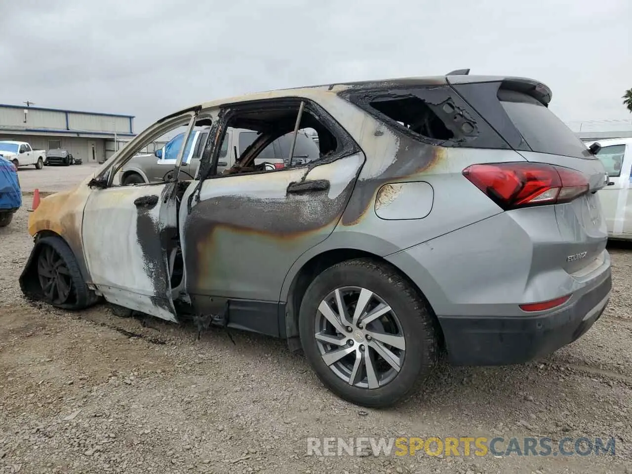 2 Photograph of a damaged car 3GNAXKEG4PS128690 CHEVROLET EQUINOX 2023