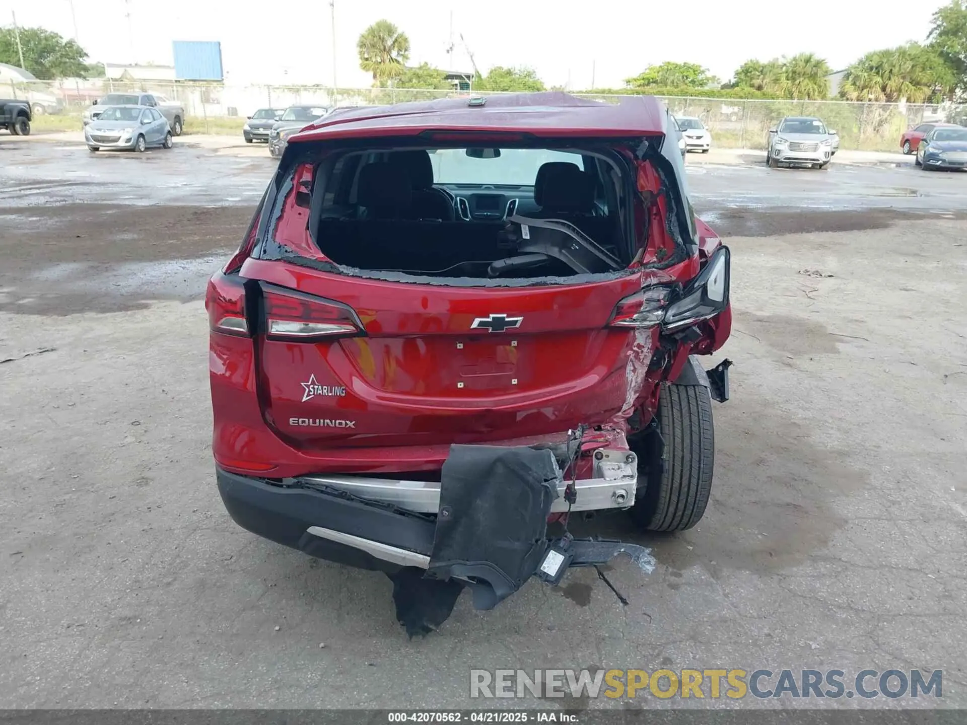 17 Photograph of a damaged car 3GNAXKEG4PS140354 CHEVROLET EQUINOX 2023