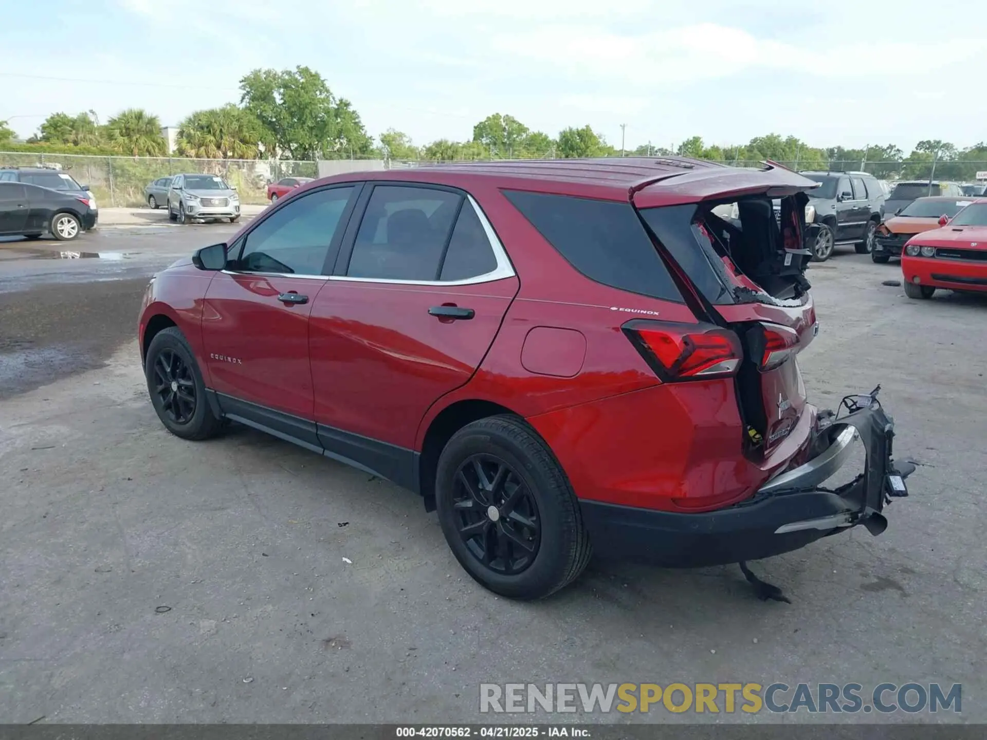 3 Photograph of a damaged car 3GNAXKEG4PS140354 CHEVROLET EQUINOX 2023