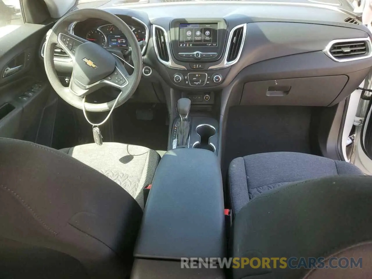 8 Photograph of a damaged car 3GNAXKEG4PS161107 CHEVROLET EQUINOX 2023