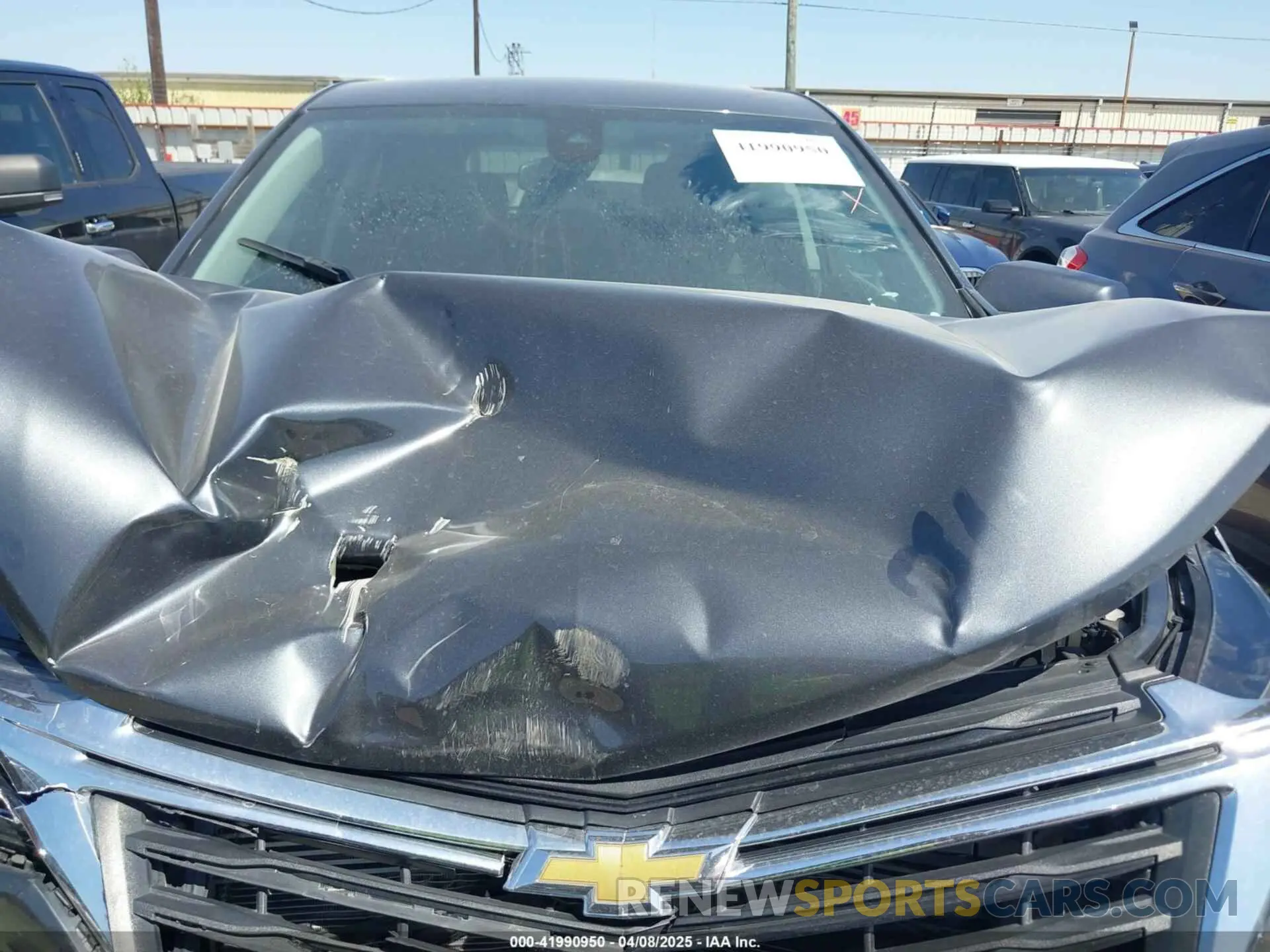 10 Photograph of a damaged car 3GNAXKEG4PS167439 CHEVROLET EQUINOX 2023