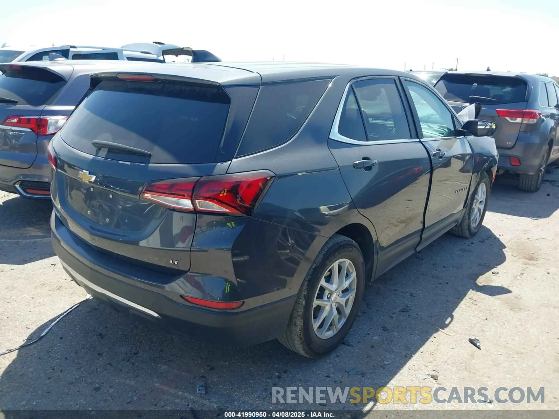 4 Photograph of a damaged car 3GNAXKEG4PS167439 CHEVROLET EQUINOX 2023