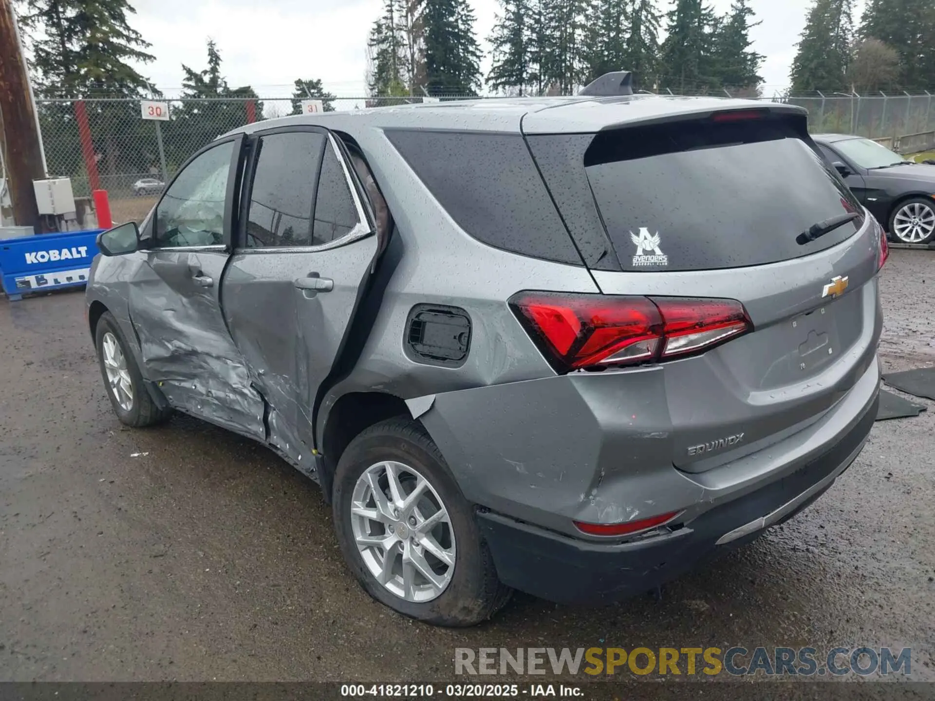 3 Photograph of a damaged car 3GNAXKEG4PS200407 CHEVROLET EQUINOX 2023