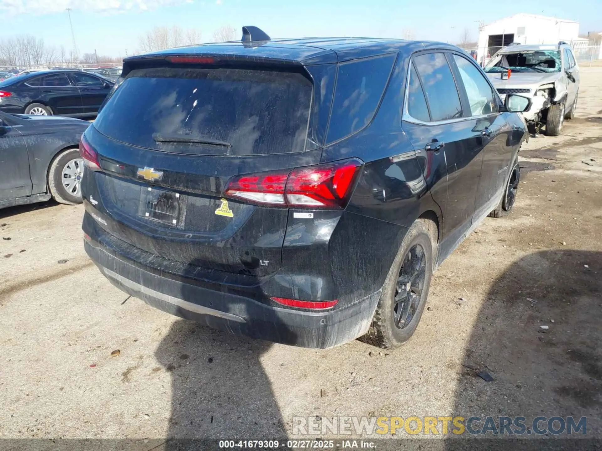 4 Photograph of a damaged car 3GNAXKEG5PL169338 CHEVROLET EQUINOX 2023