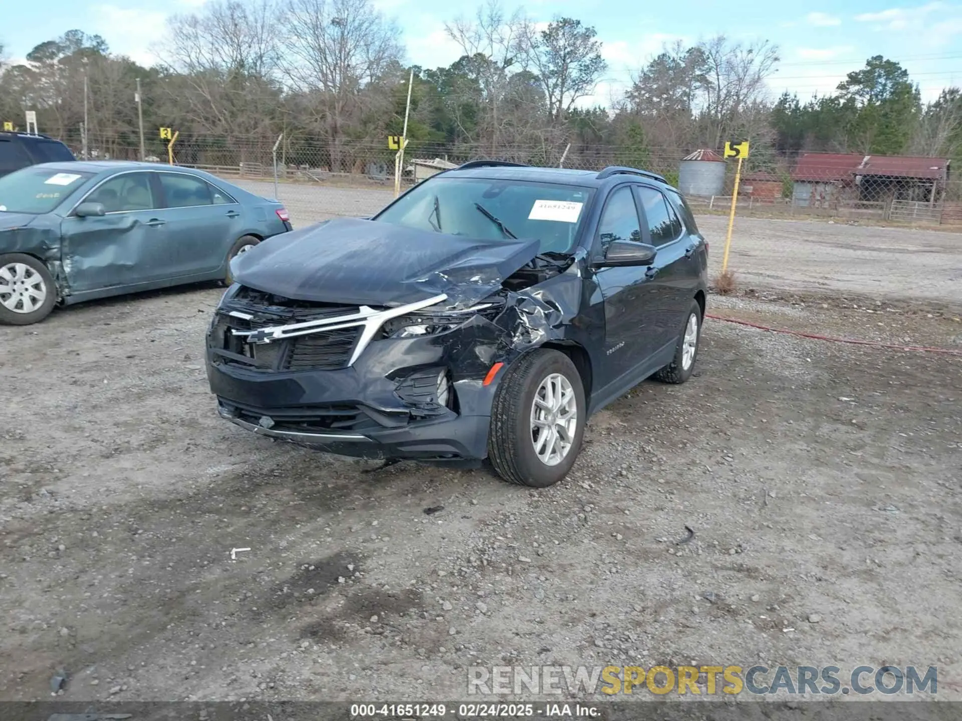 2 Photograph of a damaged car 3GNAXKEG5PL234222 CHEVROLET EQUINOX 2023