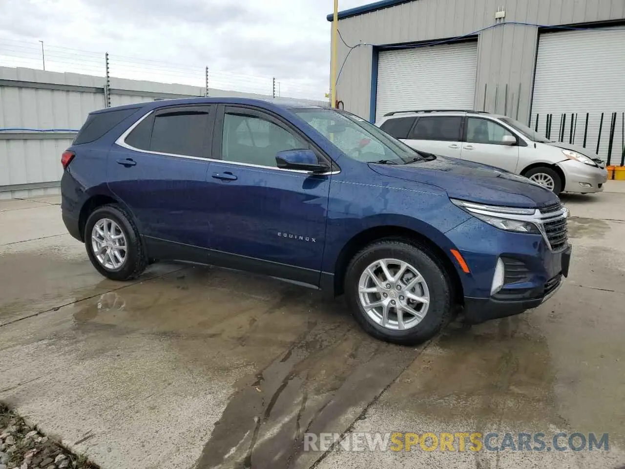 4 Photograph of a damaged car 3GNAXKEG6PL107186 CHEVROLET EQUINOX 2023