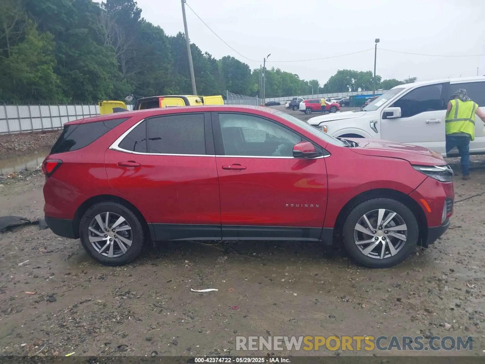 14 Photograph of a damaged car 3GNAXKEG6PL108693 CHEVROLET EQUINOX 2023