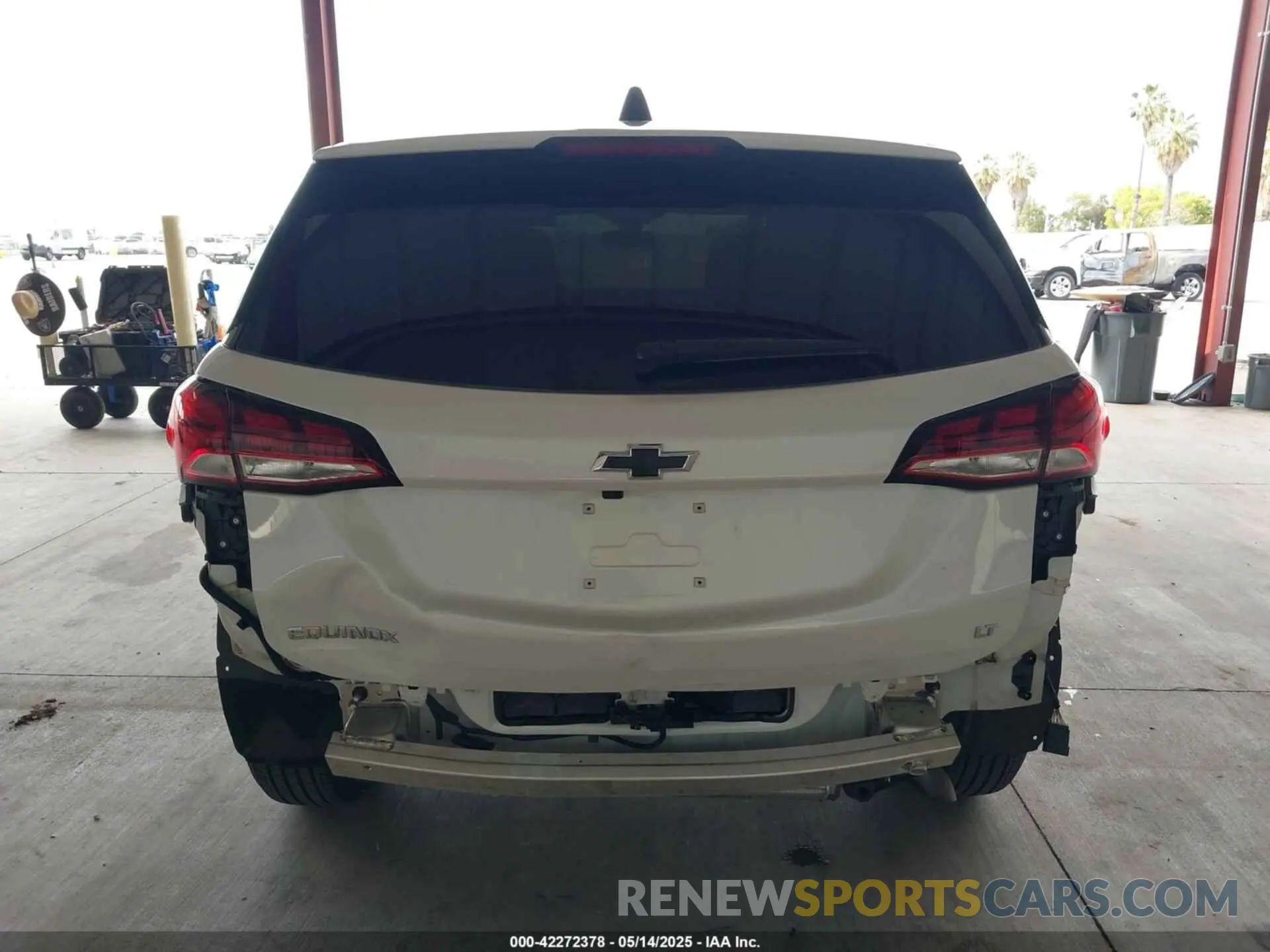 17 Photograph of a damaged car 3GNAXKEG6PS113575 CHEVROLET EQUINOX 2023
