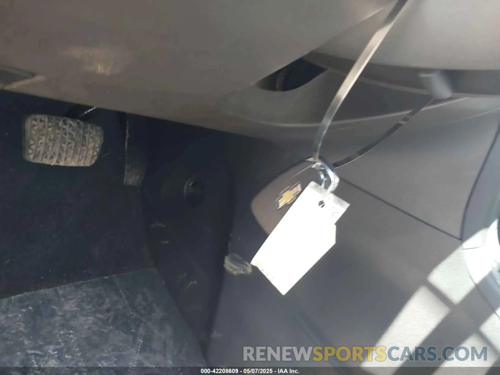 11 Photograph of a damaged car 3GNAXKEG7PL197318 CHEVROLET EQUINOX 2023