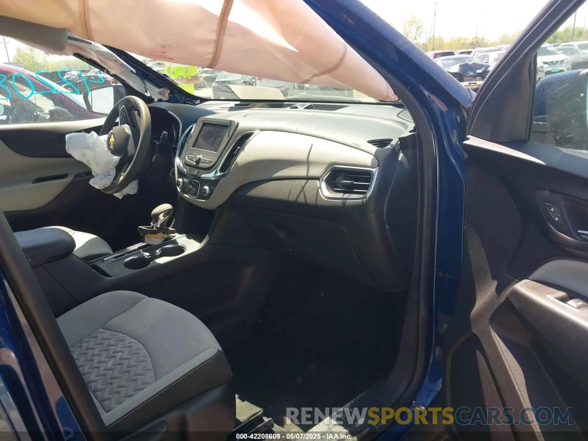 5 Photograph of a damaged car 3GNAXKEG7PL197318 CHEVROLET EQUINOX 2023