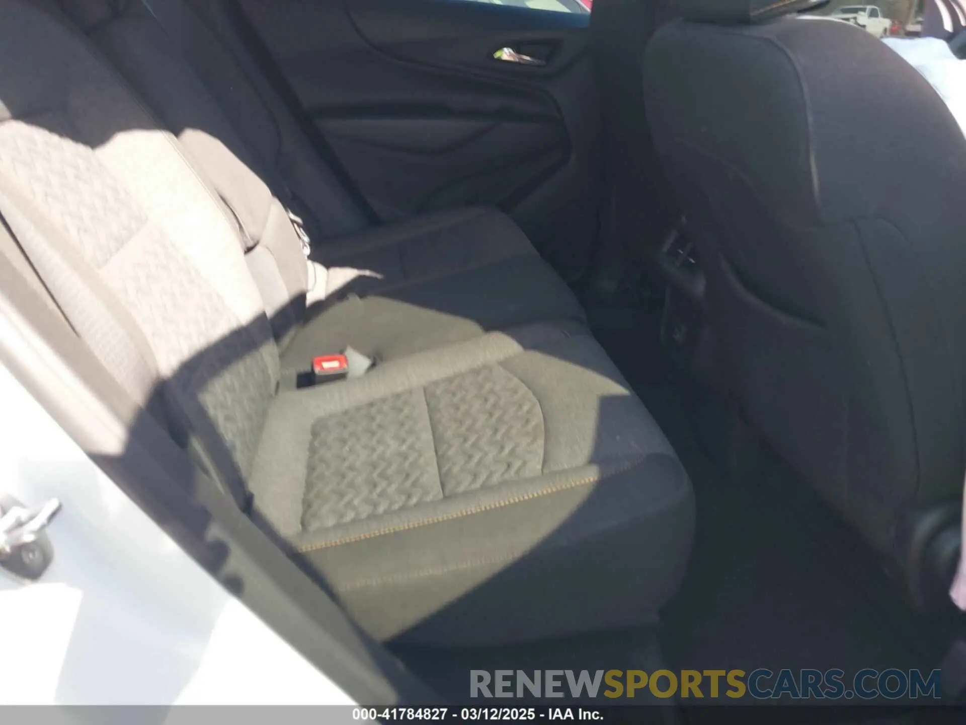 8 Photograph of a damaged car 3GNAXKEG7PS107302 CHEVROLET EQUINOX 2023