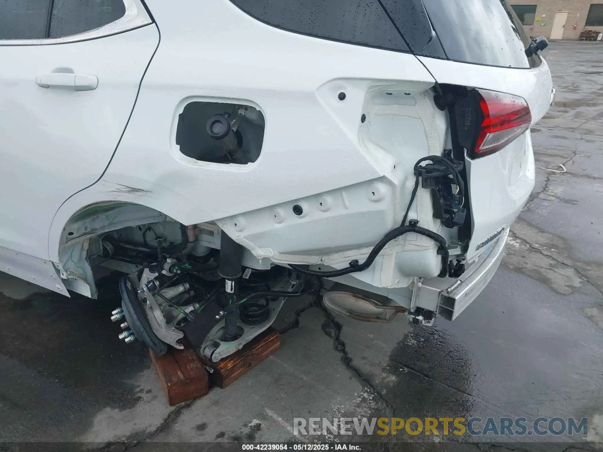 6 Photograph of a damaged car 3GNAXKEG7PS115903 CHEVROLET EQUINOX 2023