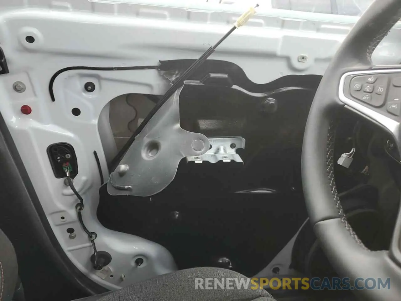 9 Photograph of a damaged car 3GNAXKEG7PS146214 CHEVROLET EQUINOX 2023