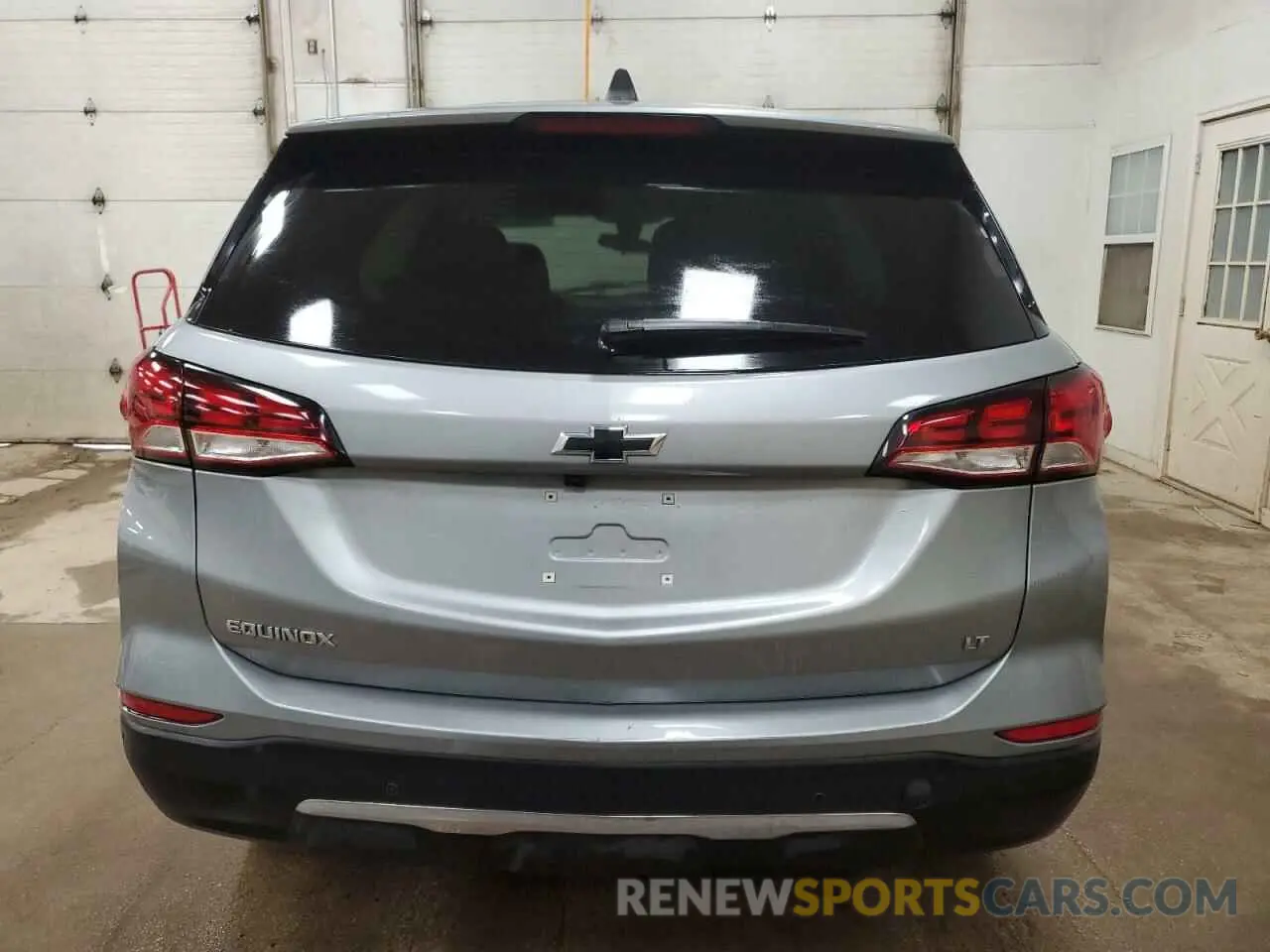 6 Photograph of a damaged car 3GNAXKEG7PS200966 CHEVROLET EQUINOX 2023